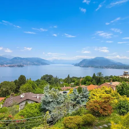 Piccolo Antico Stunning View - Happy *